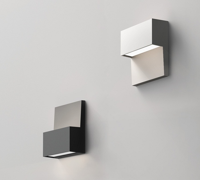 Piano Wall Lamp by Rezek Artemide Wall Lamps